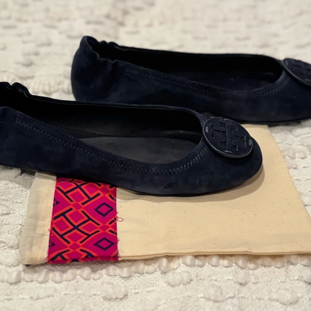 Tory Burch Navy Blue Suede Flats with Medallion - Picture 2 of 8